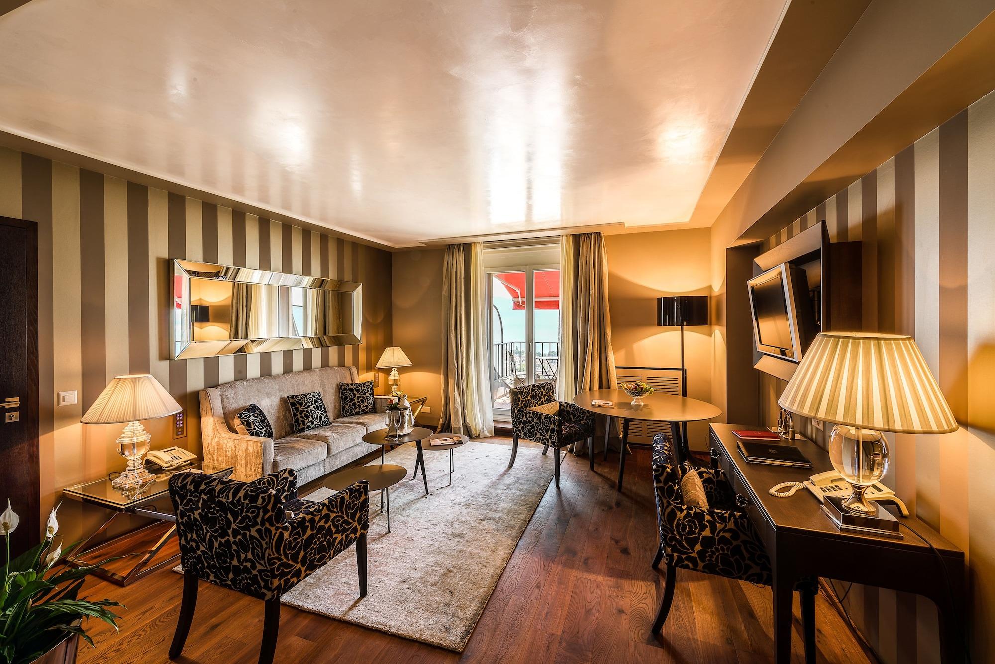 Lausanne Palace Ngoại thất bức ảnh Suite