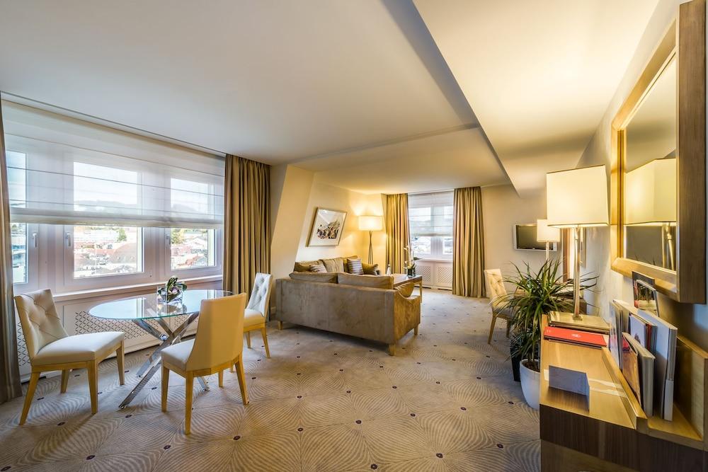 Lausanne Palace Ngoại thất bức ảnh Suite