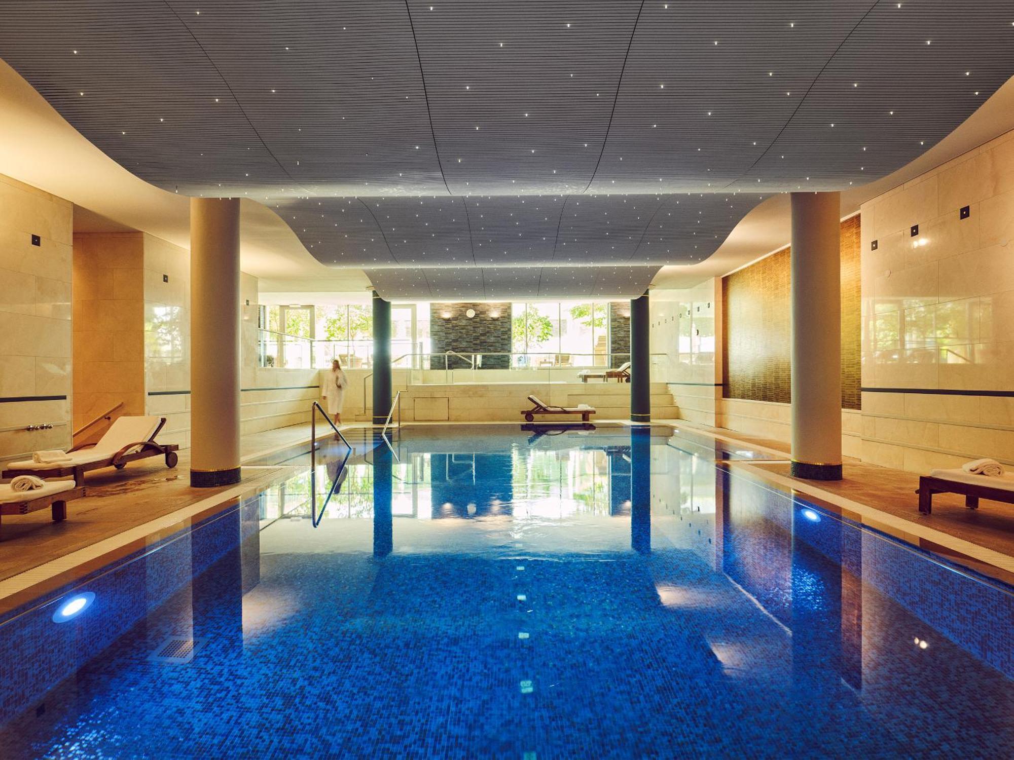 Lausanne Palace Ngoại thất bức ảnh The spa at the Hotel de la Paix