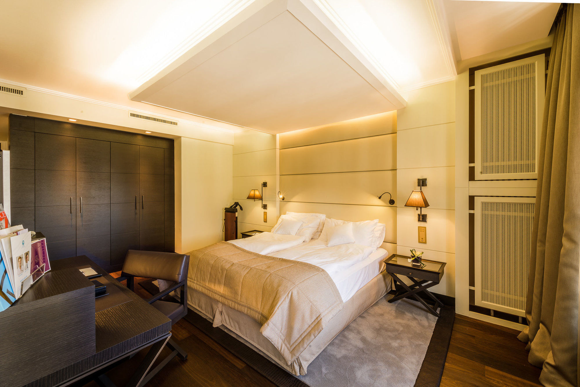 Lausanne Palace Ngoại thất bức ảnh A room at the Mandarin Oriental, Munich